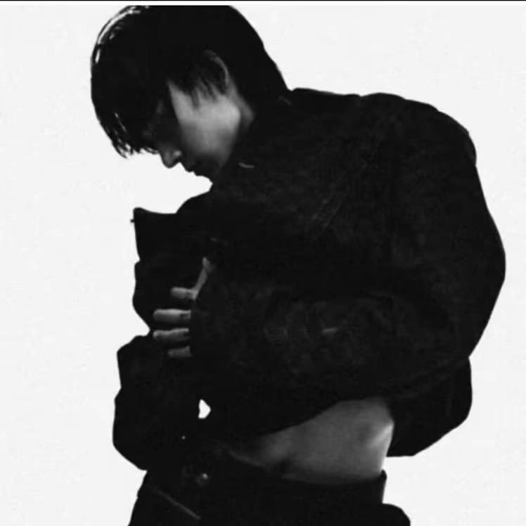 ㅤㅤㅤㅤㅤㅤㅤㅤㅤㅤㅤㅤ？