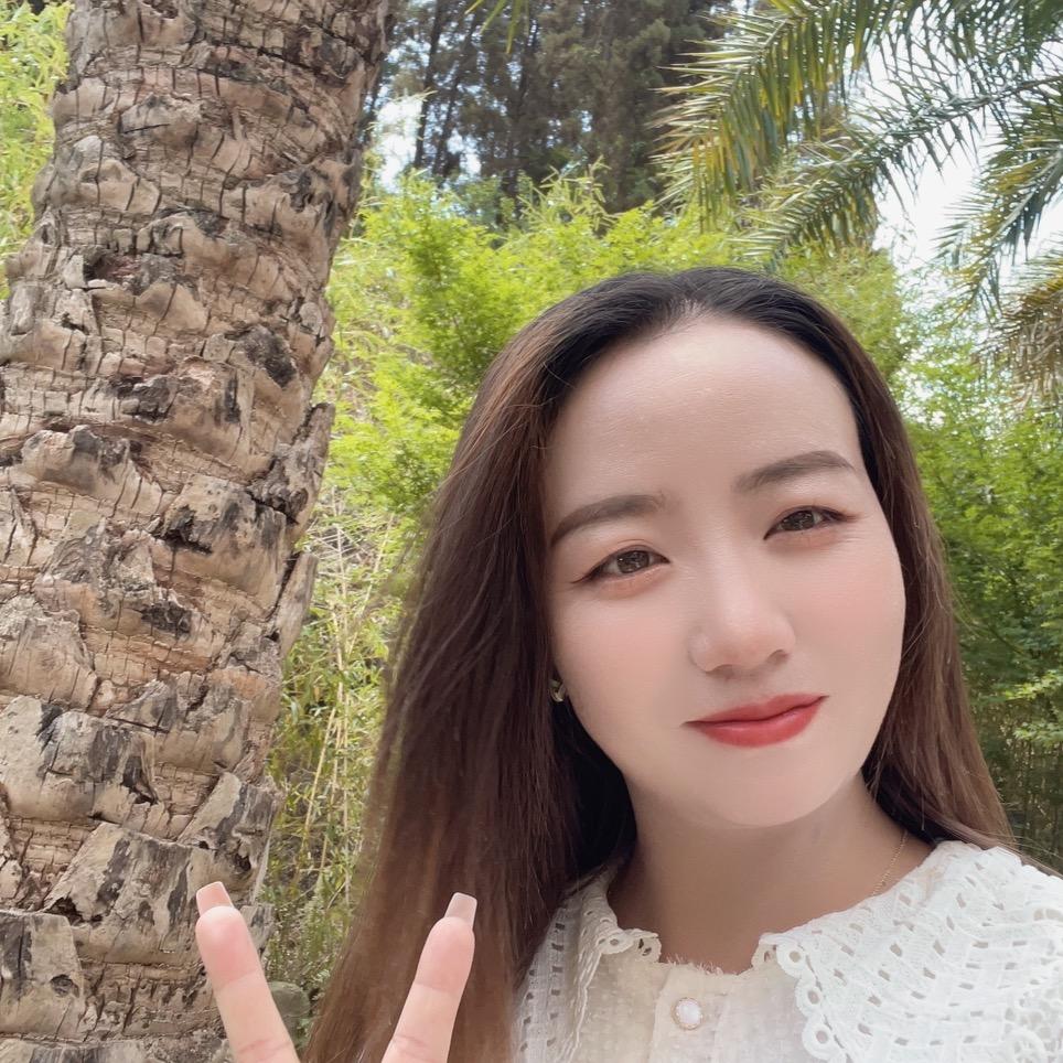 秀婷吖