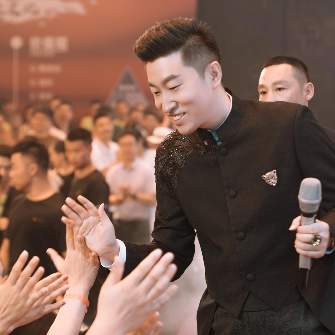 周老师觉醒传承者-海口龙华实富百货商行