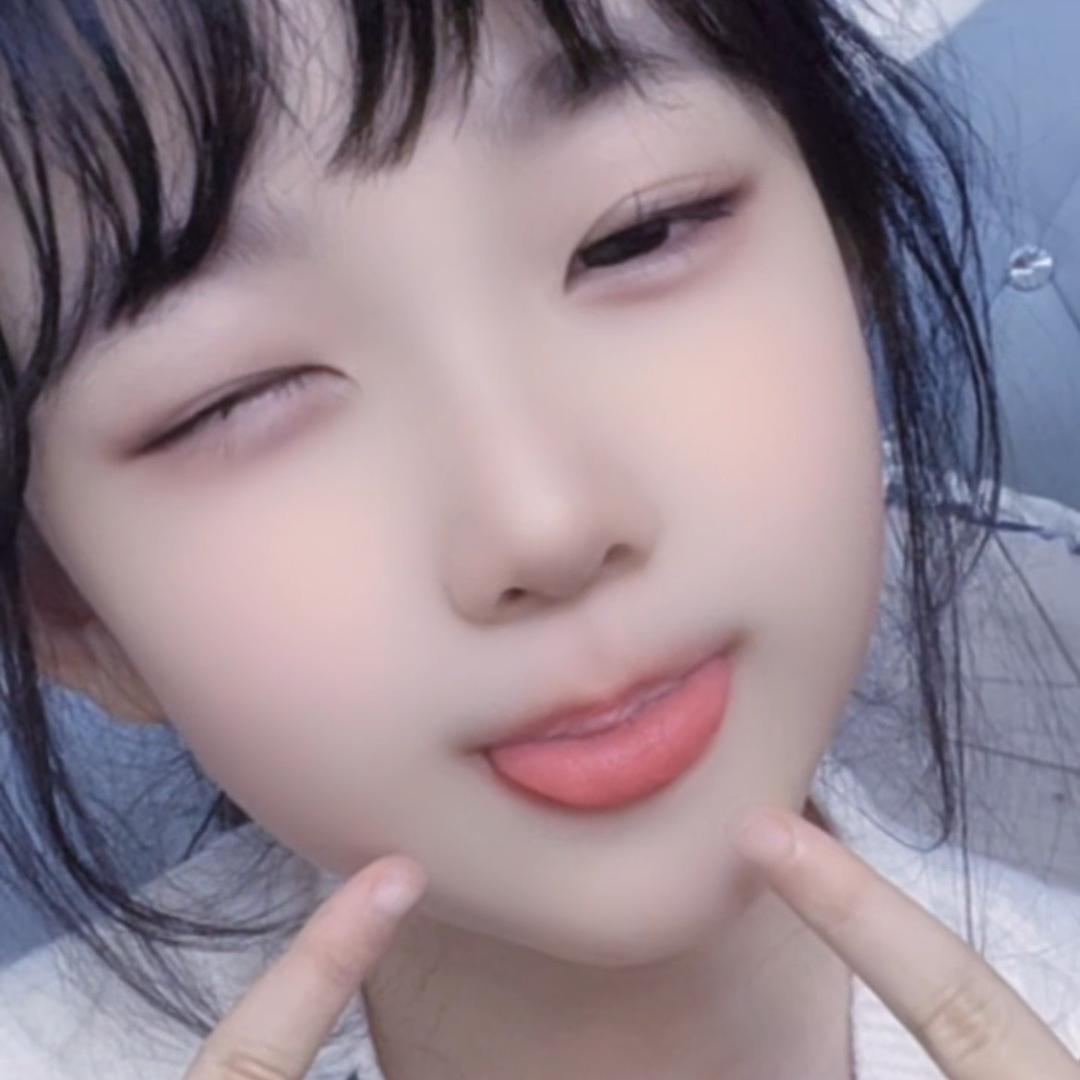 文静的溪溪