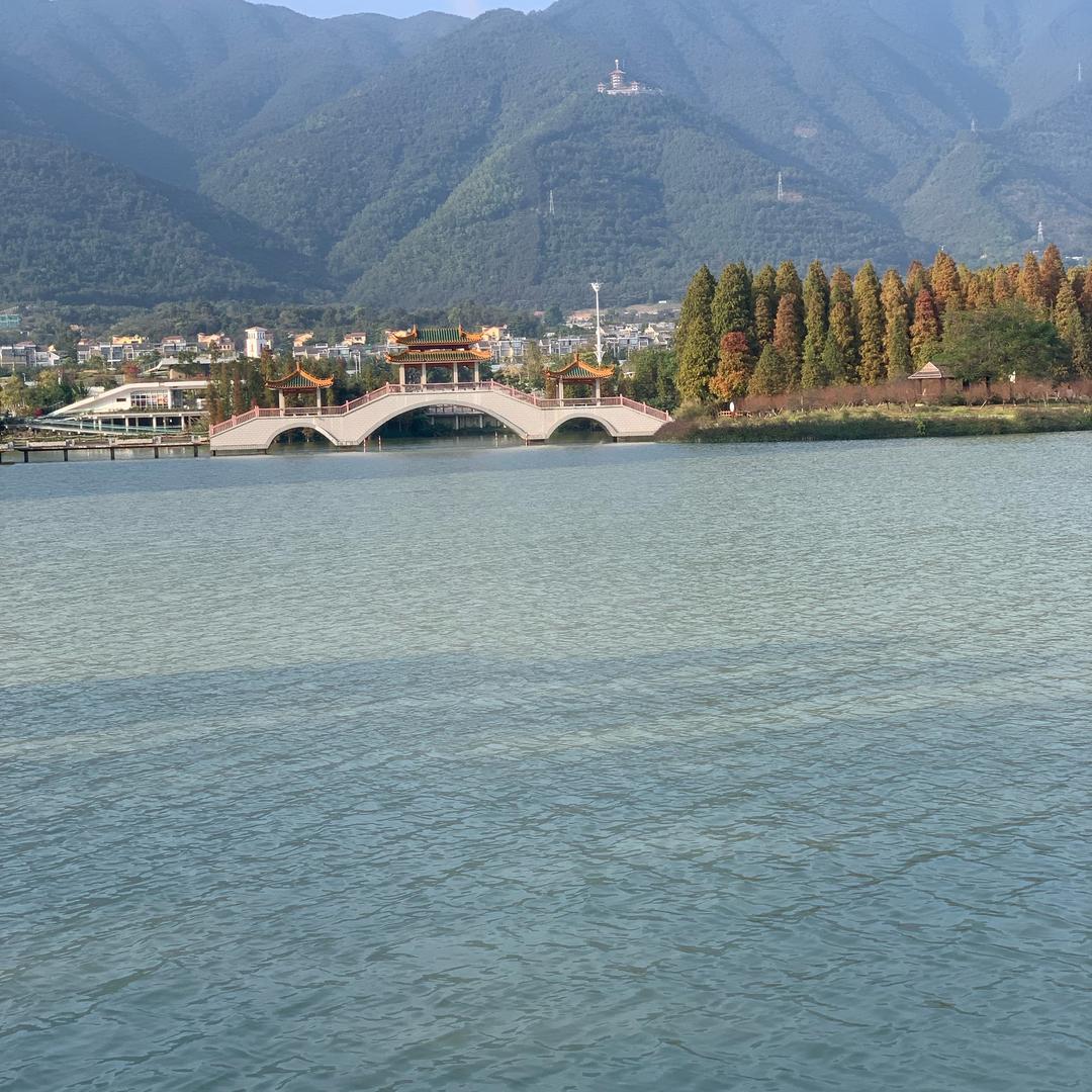 多吃黄莲不怕苦。