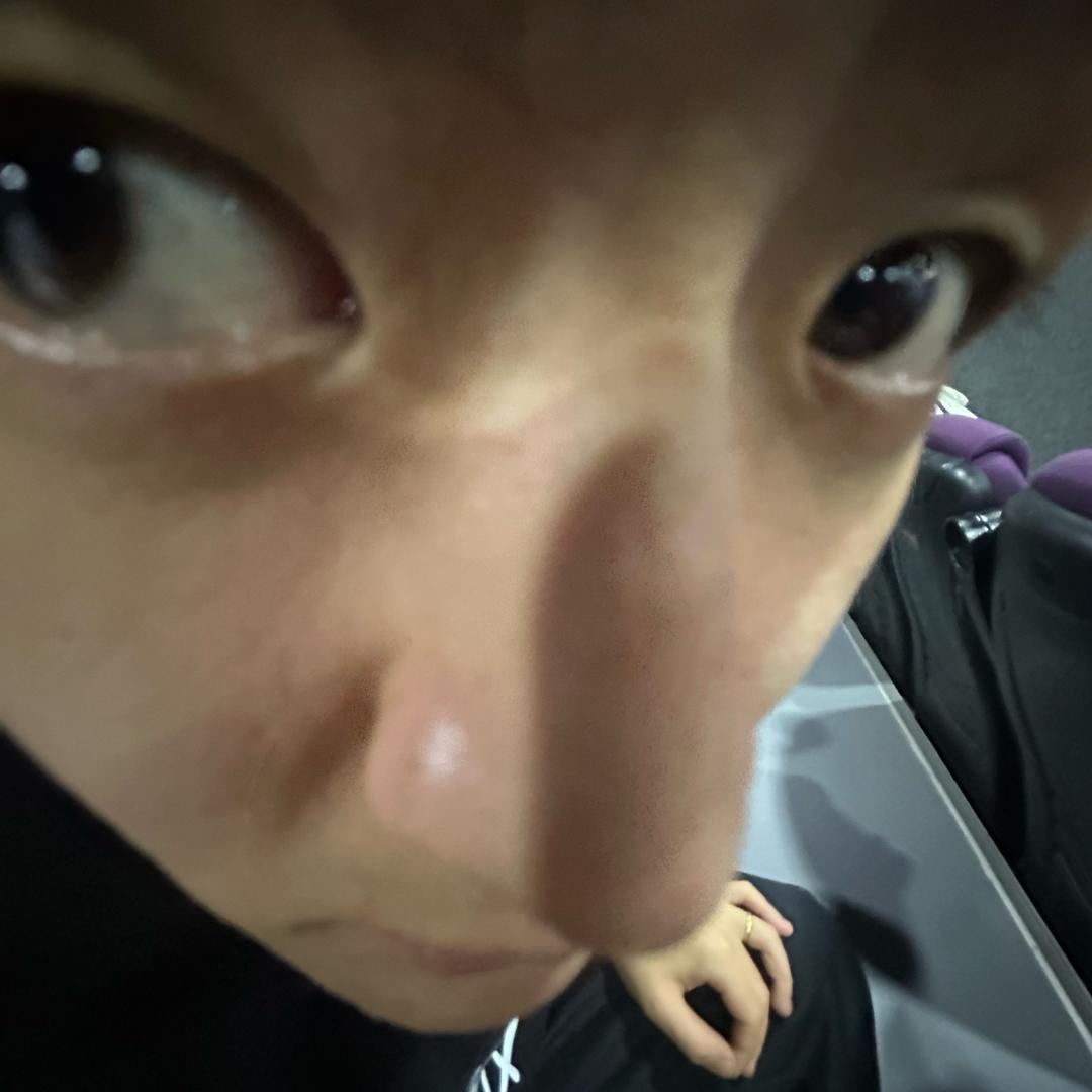 .…