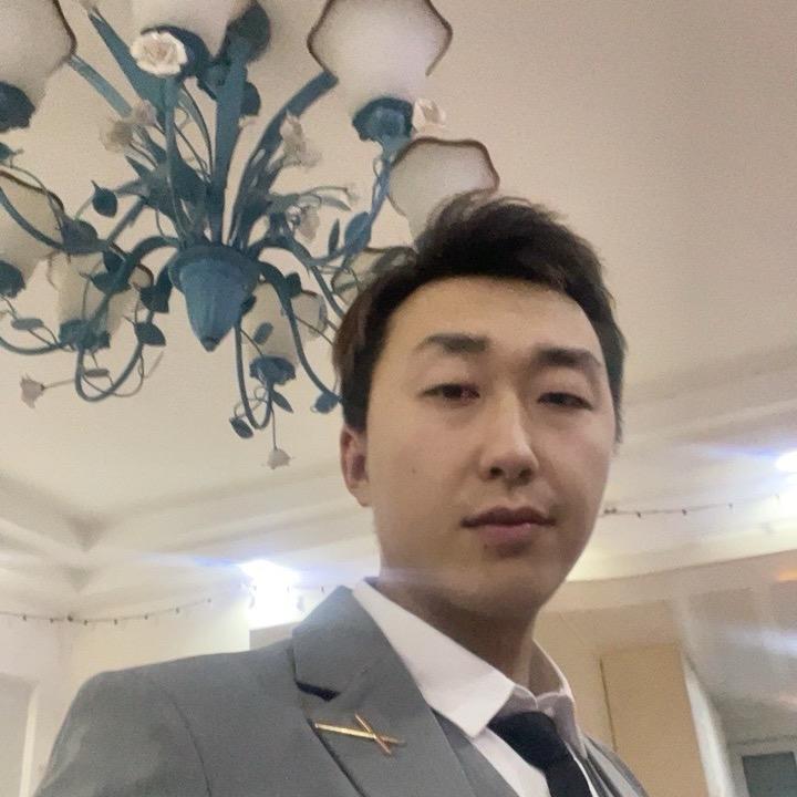 管哈哈