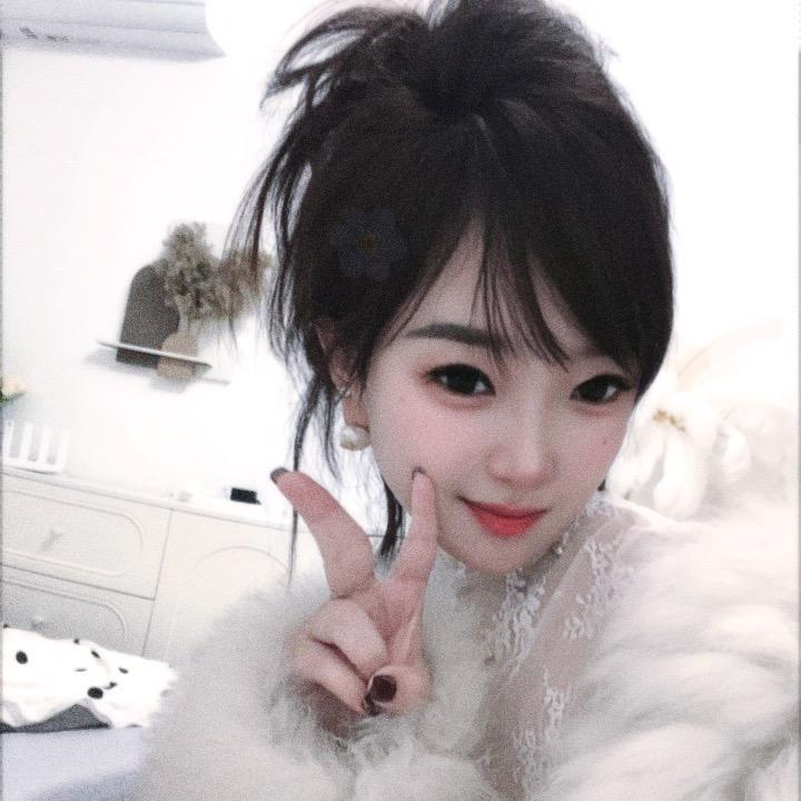 ‘’一朵奶油芙💭