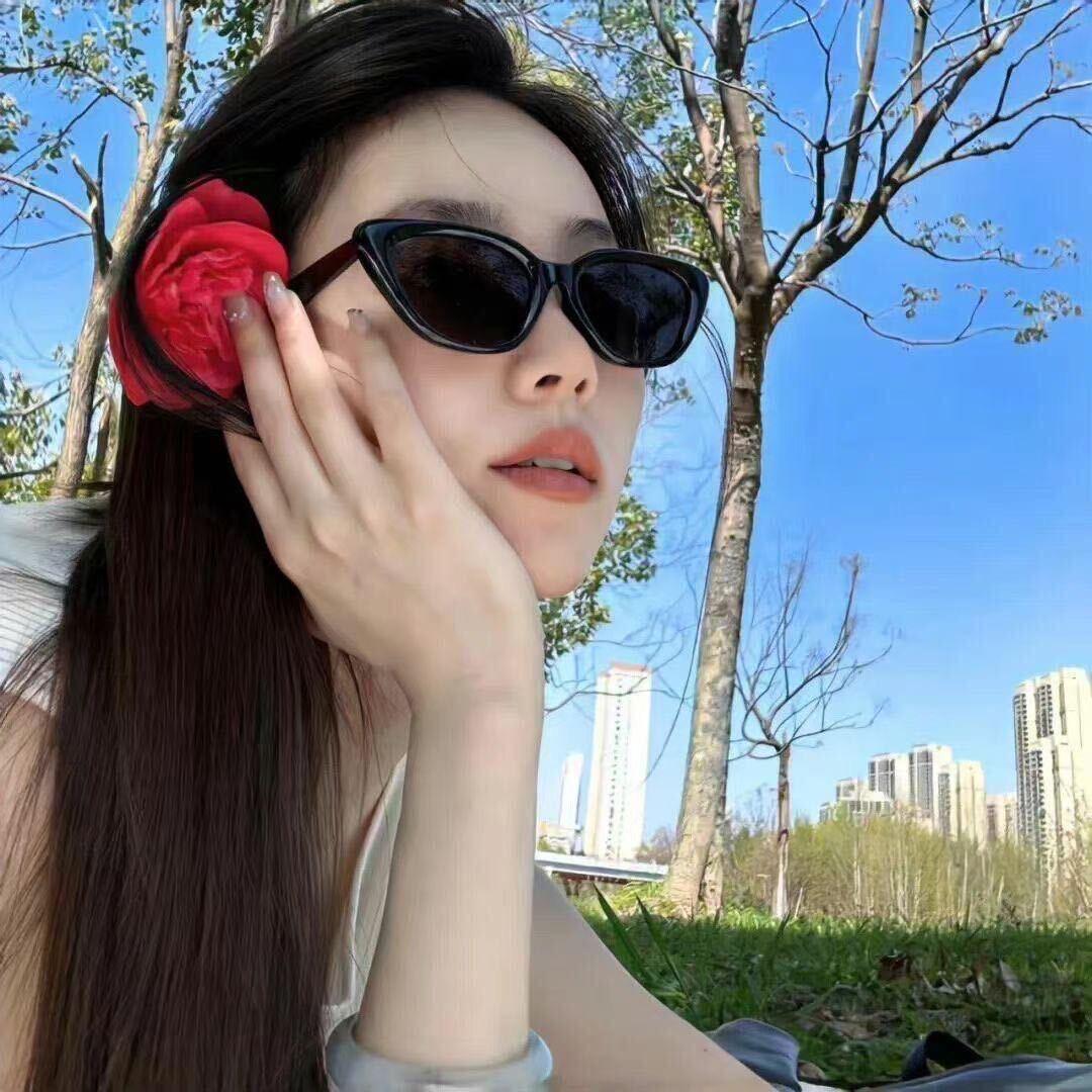 化妆师 桃桃