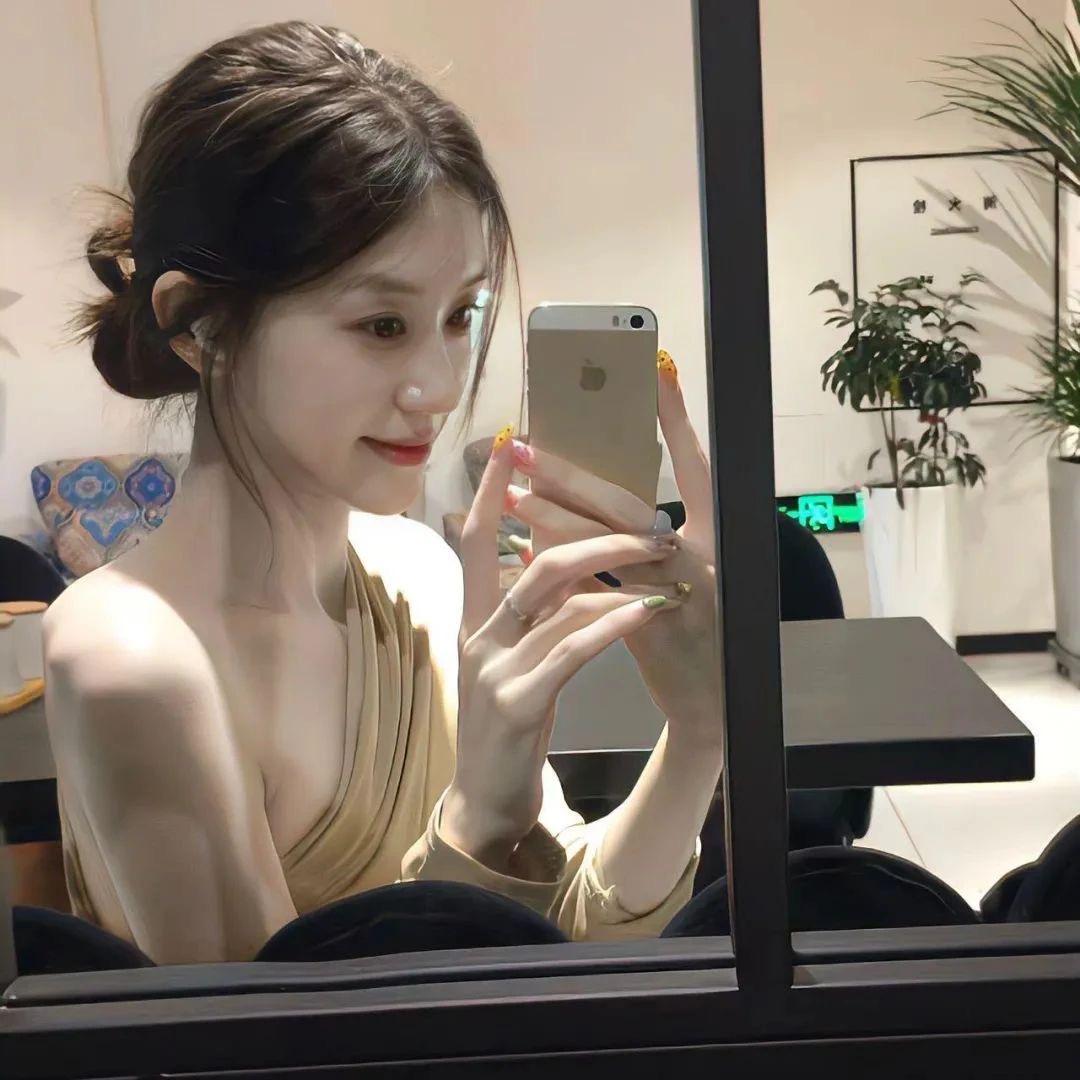 爱吃菠萝🍍