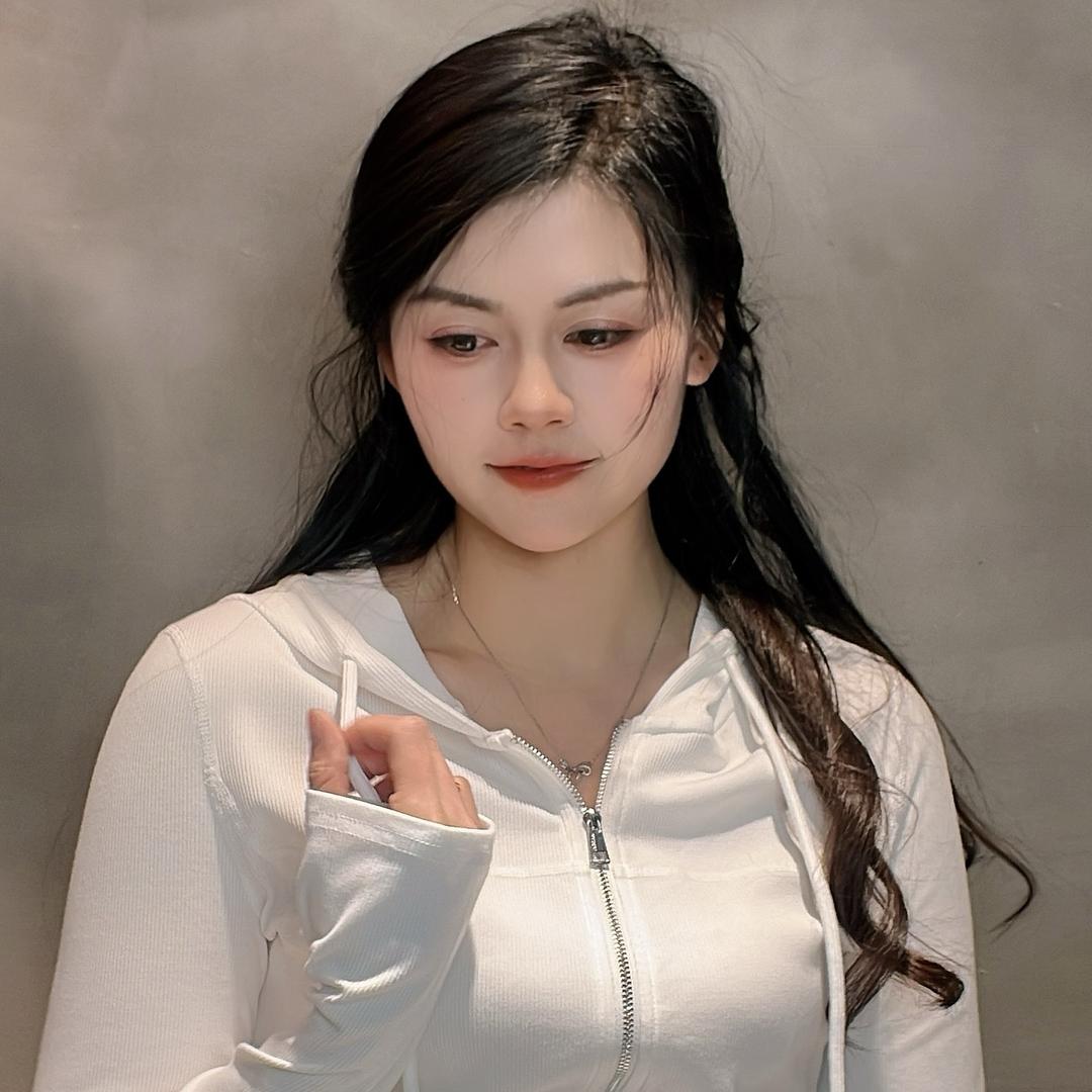 麦寻小雯子