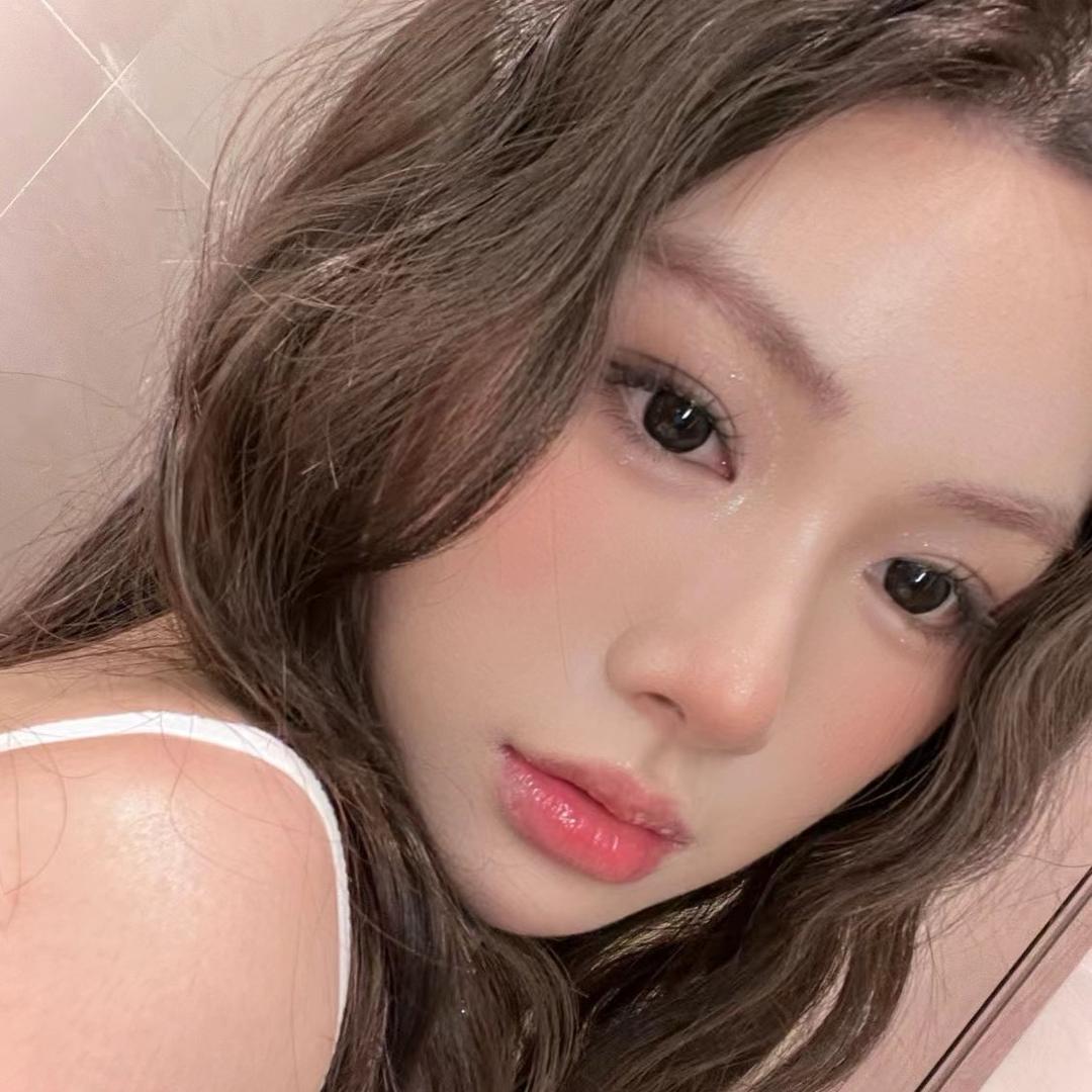 胡小卡