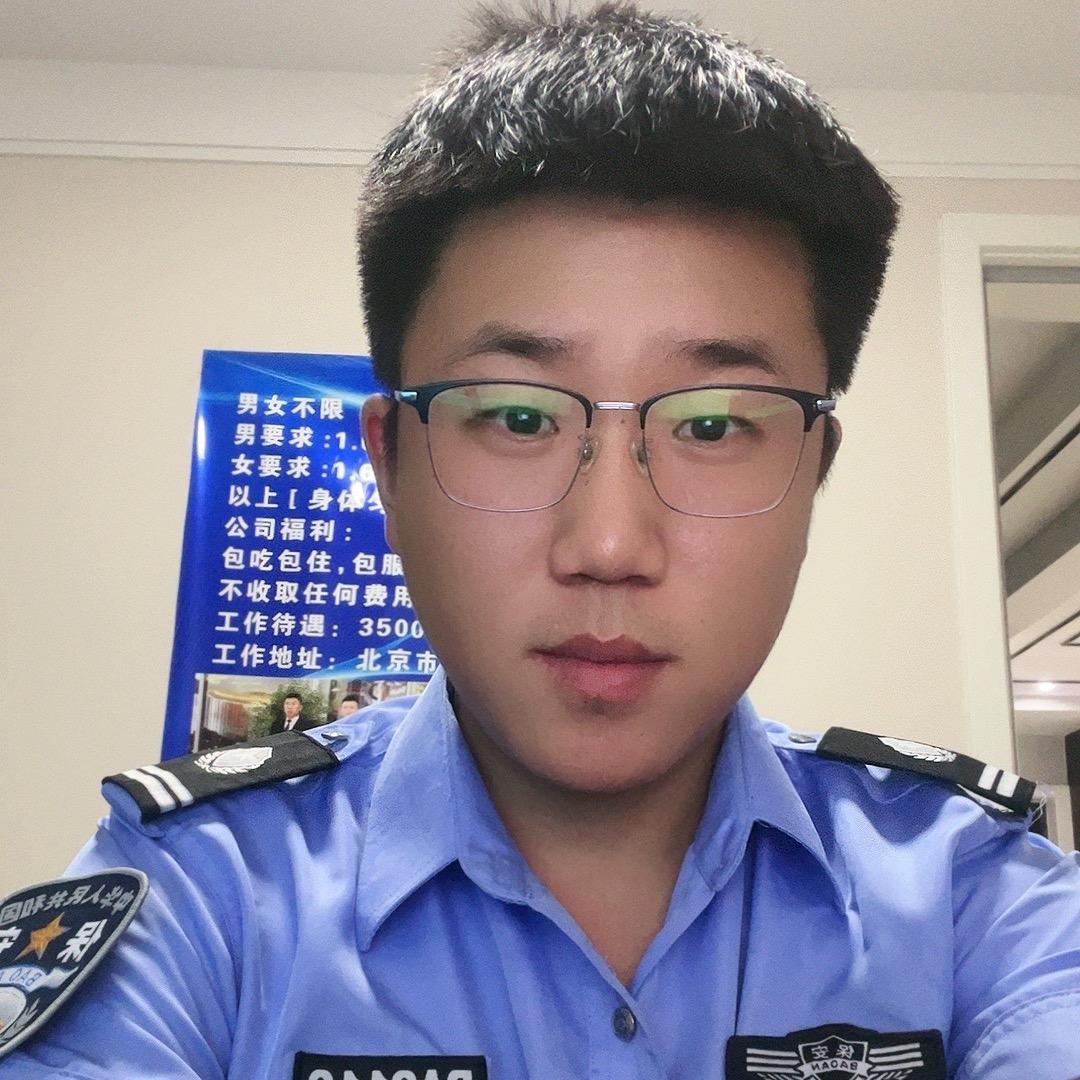 昶诚安保周经理
