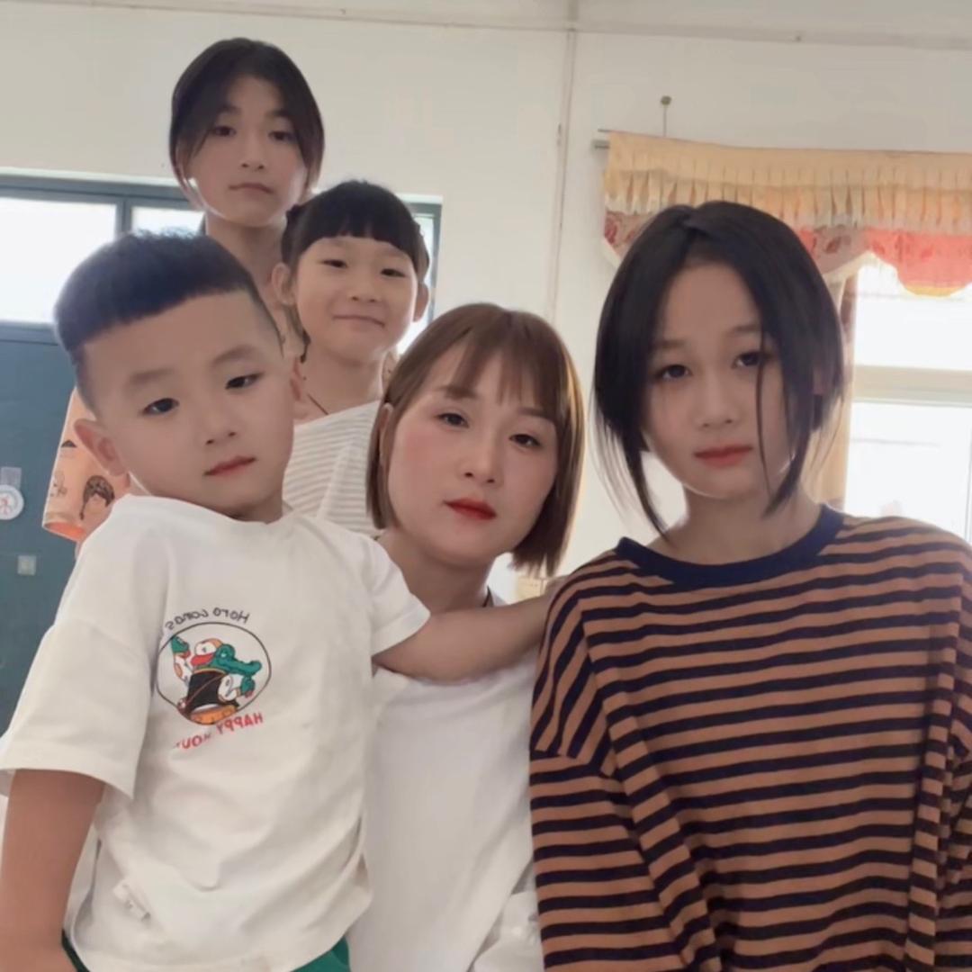 张小小