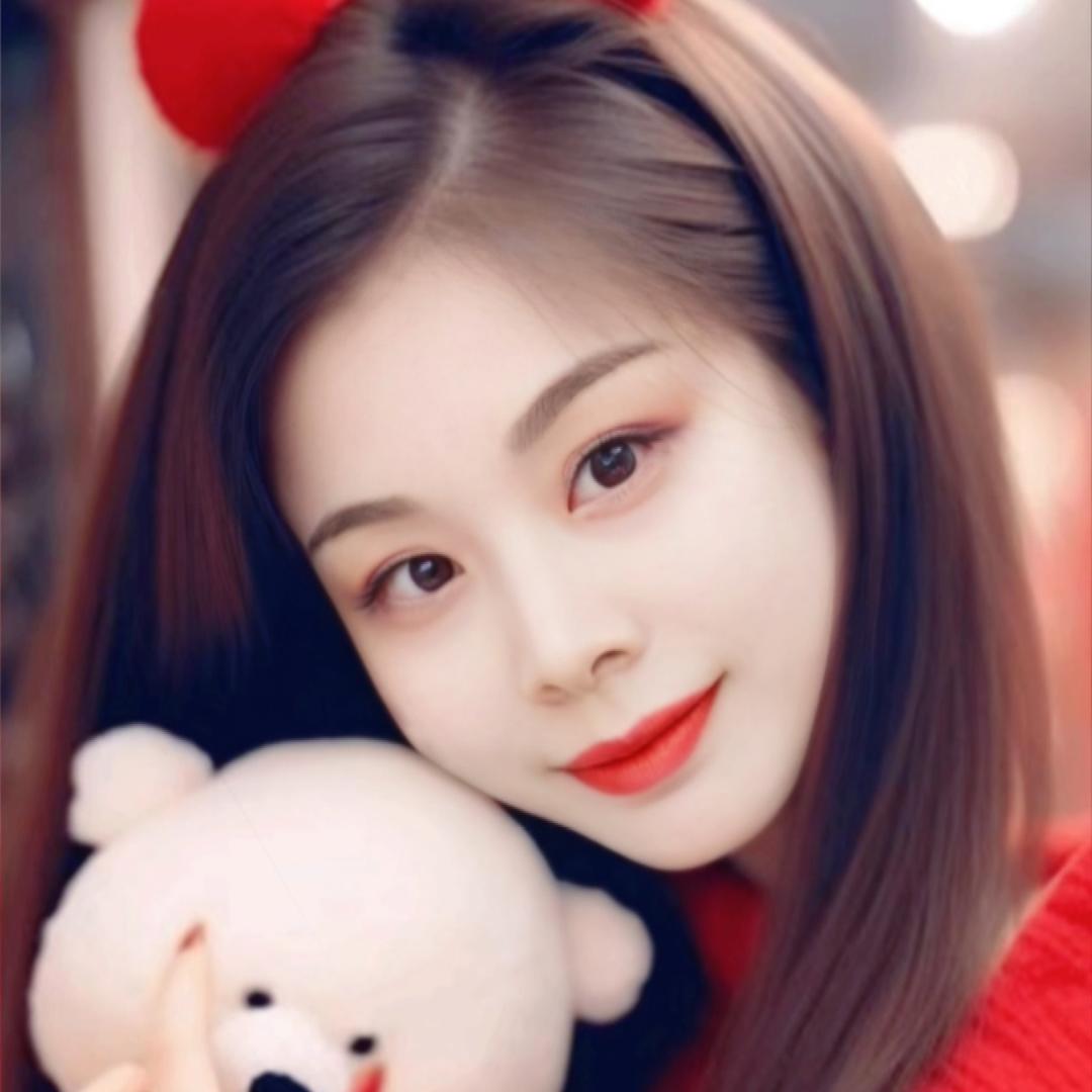 可爱(๑•.•๑)西柚
