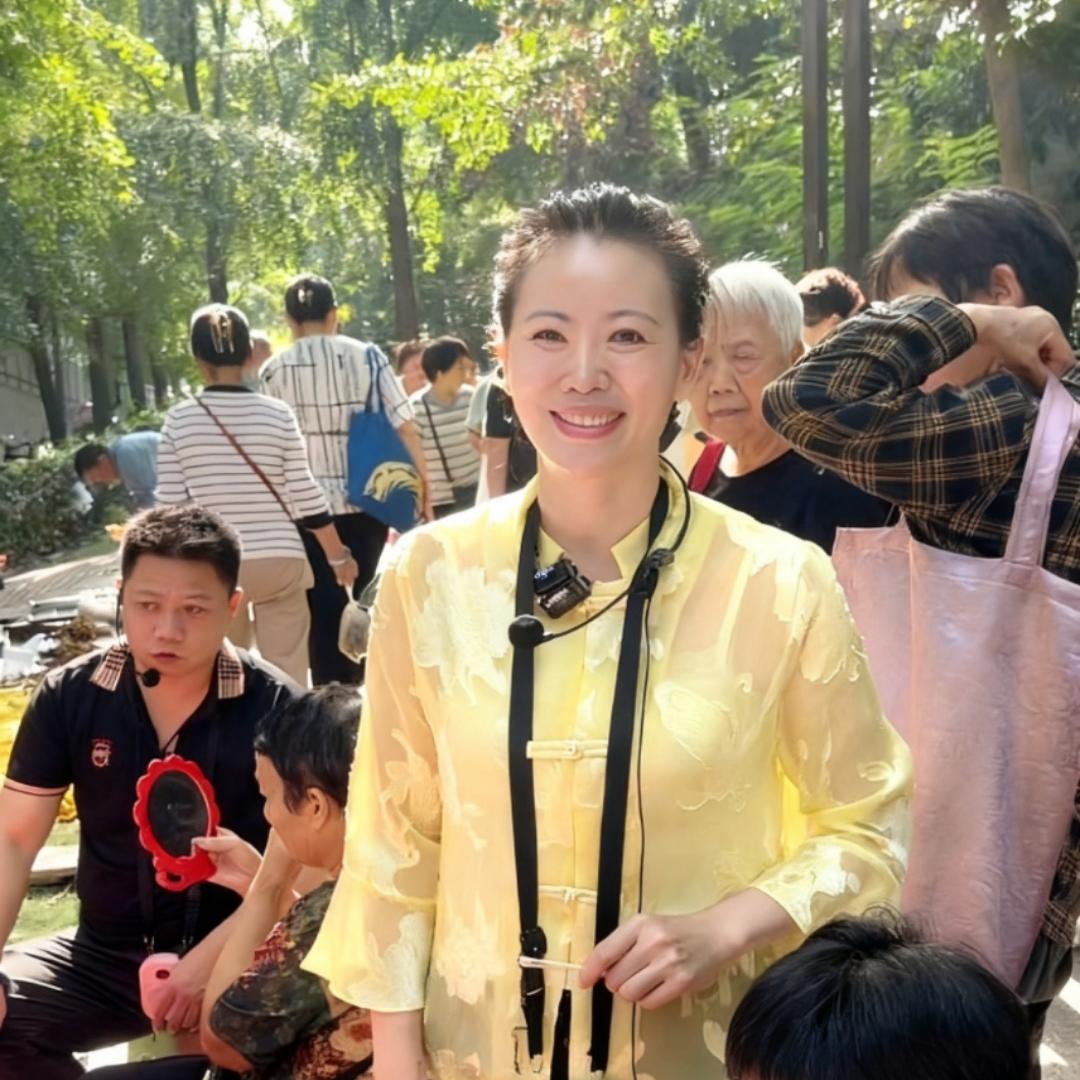 九妹在行动中