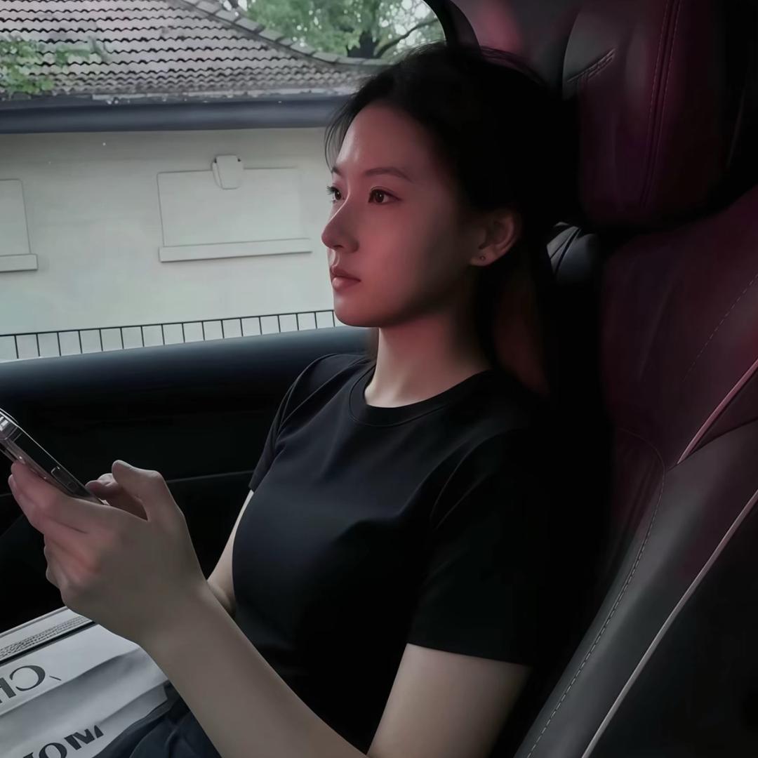 睡不着觉想打王者没人陪