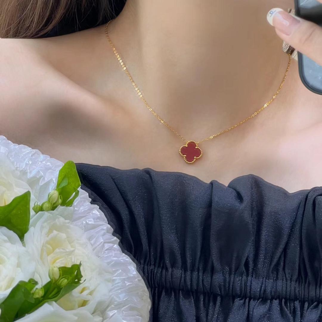 水贝禧禧珠宝莱翠