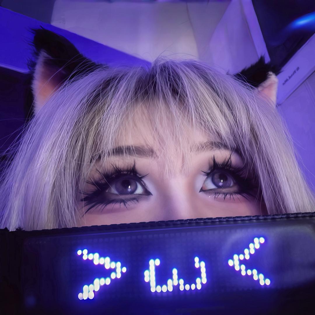 𝓓𝓣_𝓲𝓬𝓮𝔂†