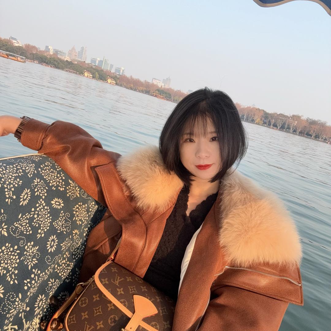 a啦蕾🌺晴空万里