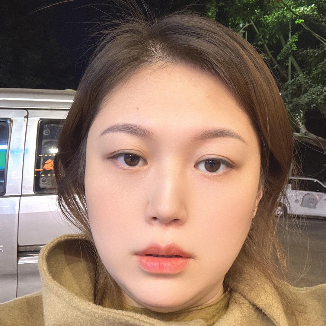 瑶瑶朱