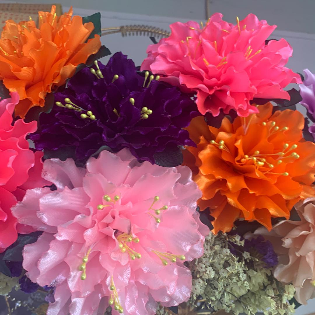 新野手机专修公牛数码店