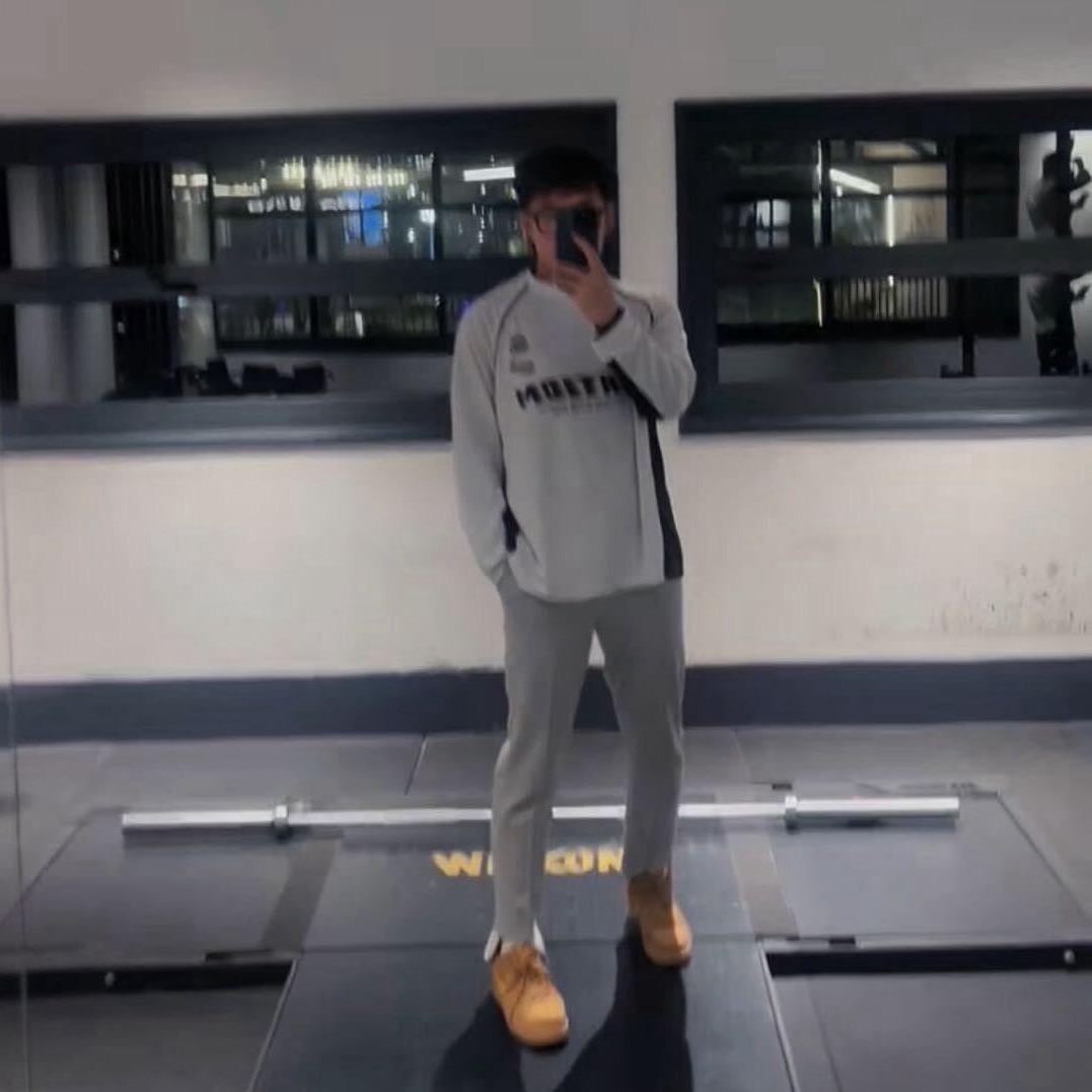 顽皮老板洋