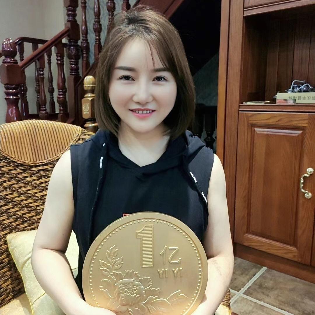 睫学美学 巧巧