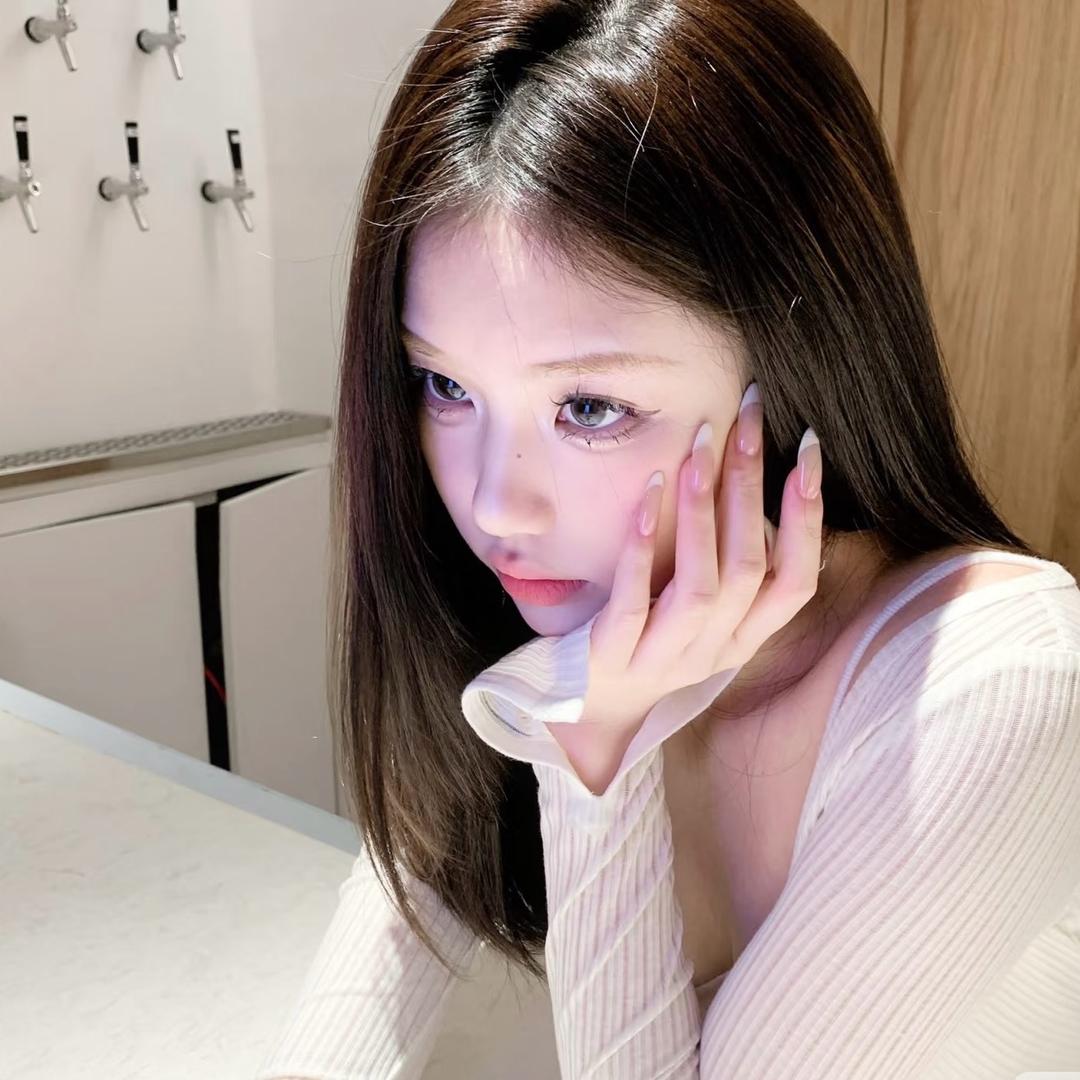 一杯冰美式.