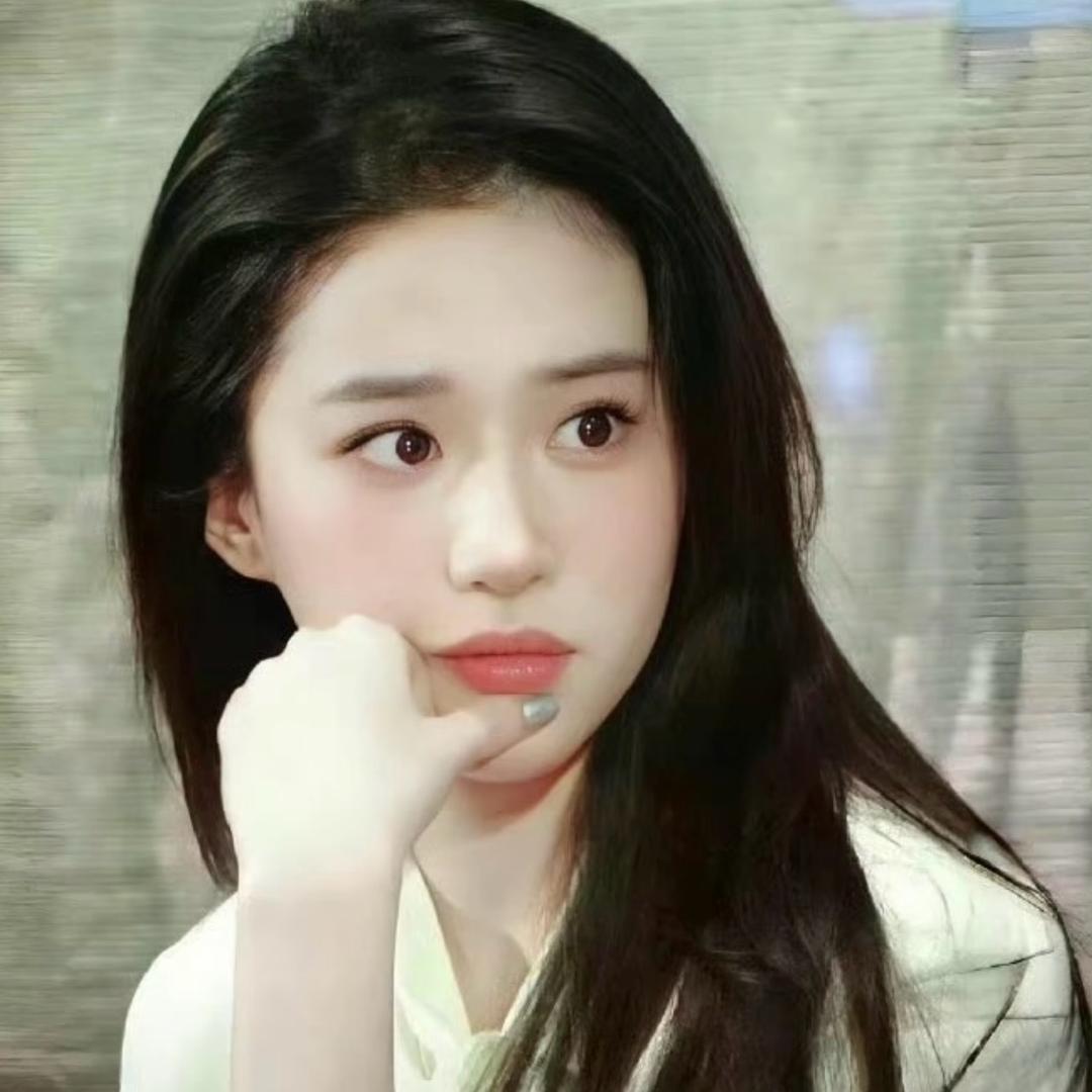 黄亦菲