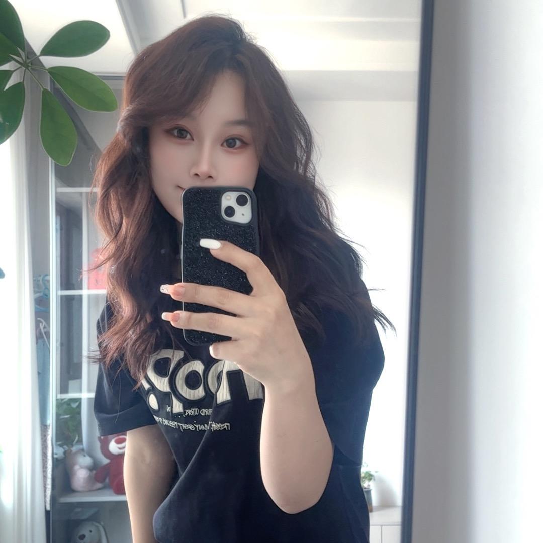 🧡̆̈ ʟ̆̈ᴜ̆̈ᴄ̆̈ᴋ̆̈ʏ̆̈