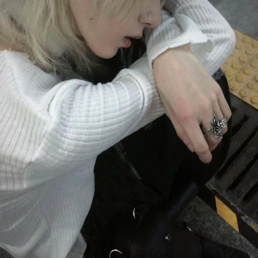 伤心结