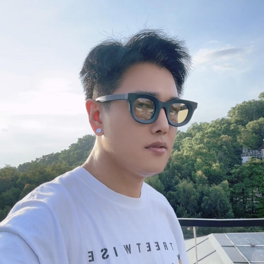 酒吧老男孩🔔