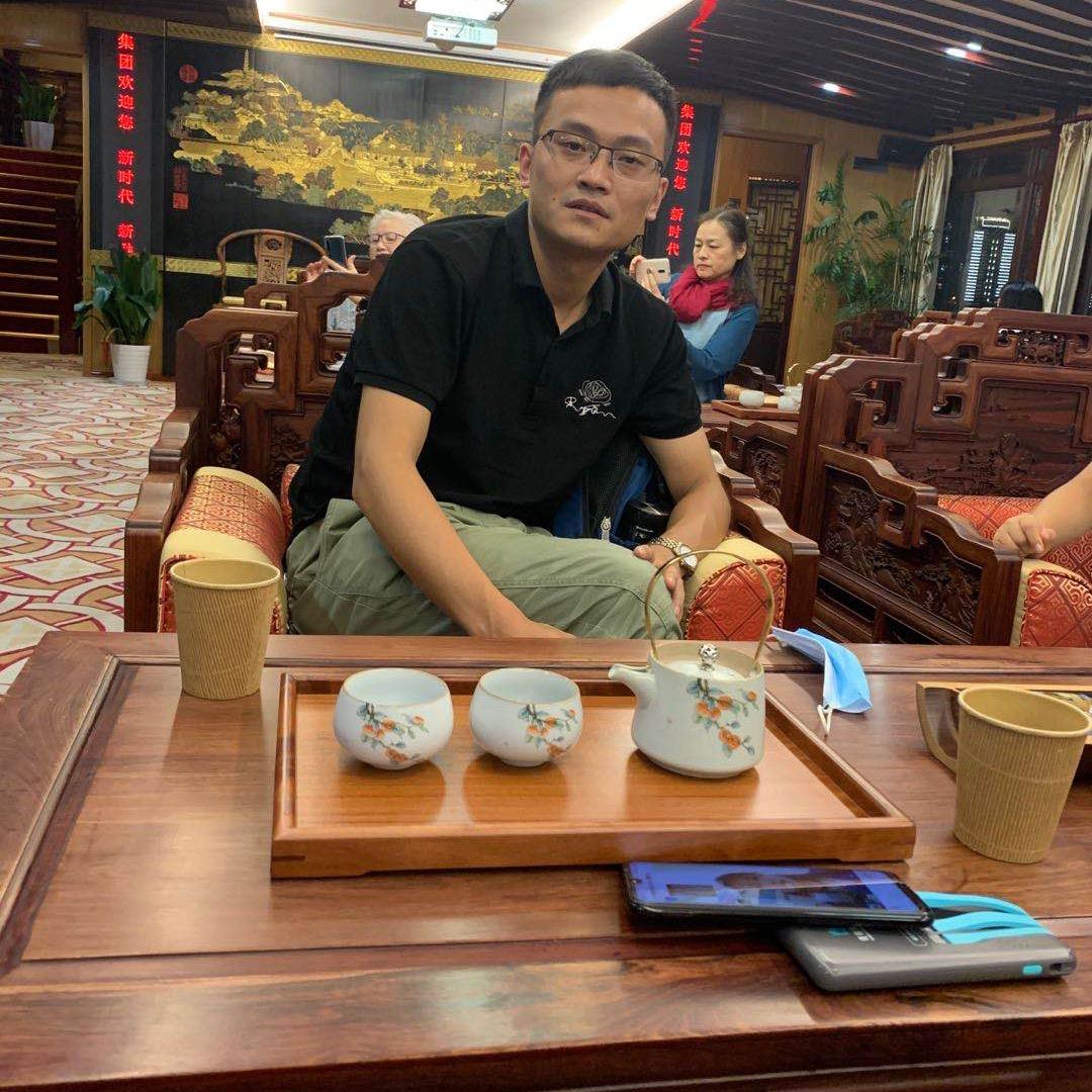 不是心中没有梦，只是未到理想时！