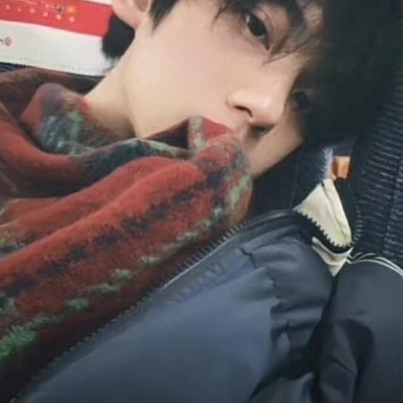 情为她