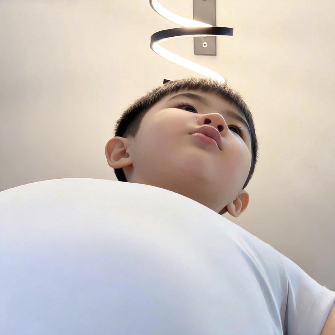 886
