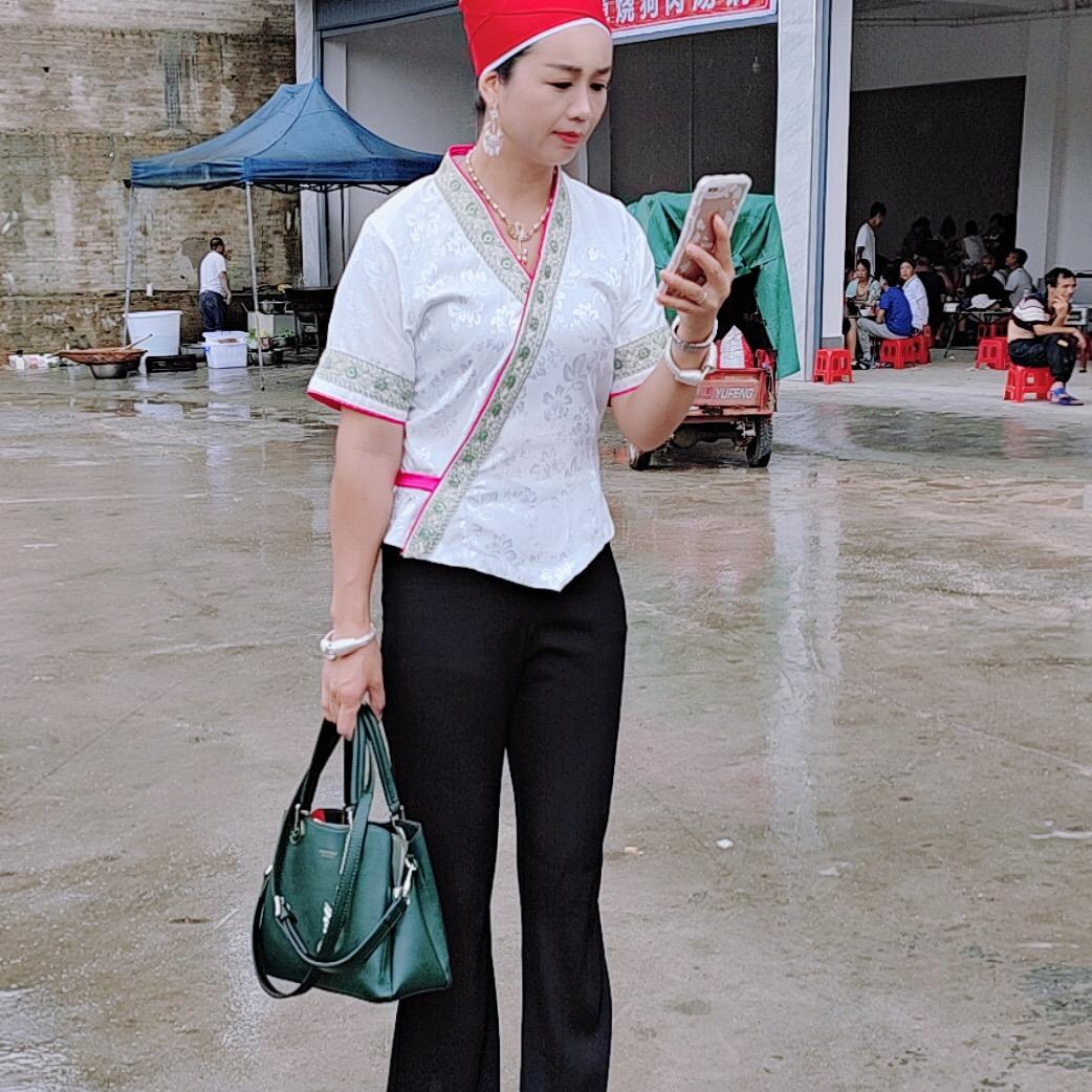 封心锁爱    《朵儿》