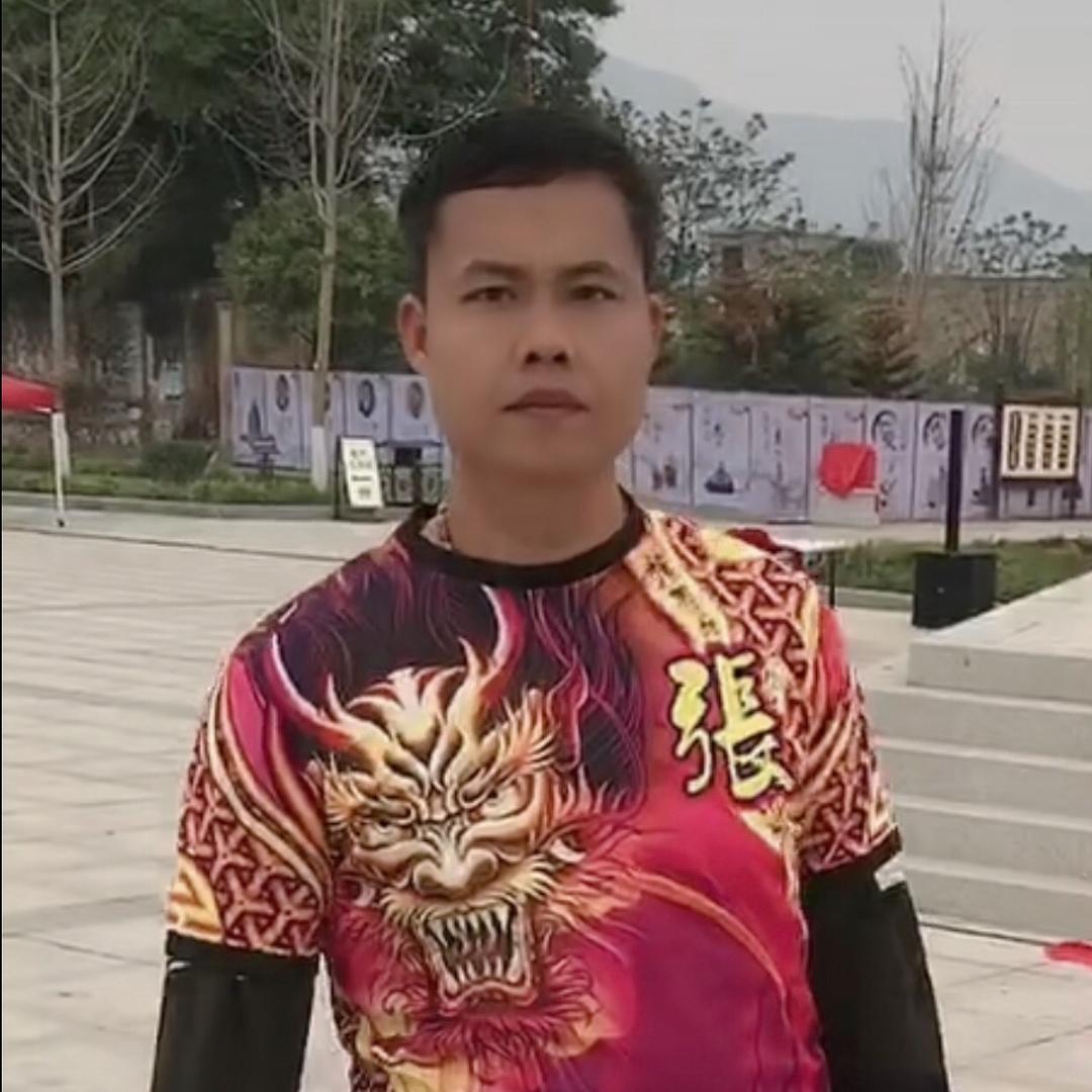 贺州市清河堂🐲張氏龍獅團