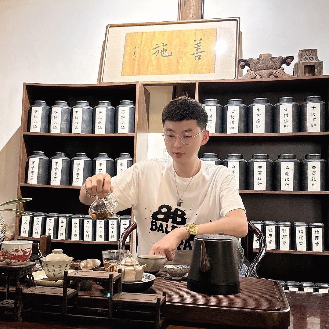 牟总收库存 卖库存