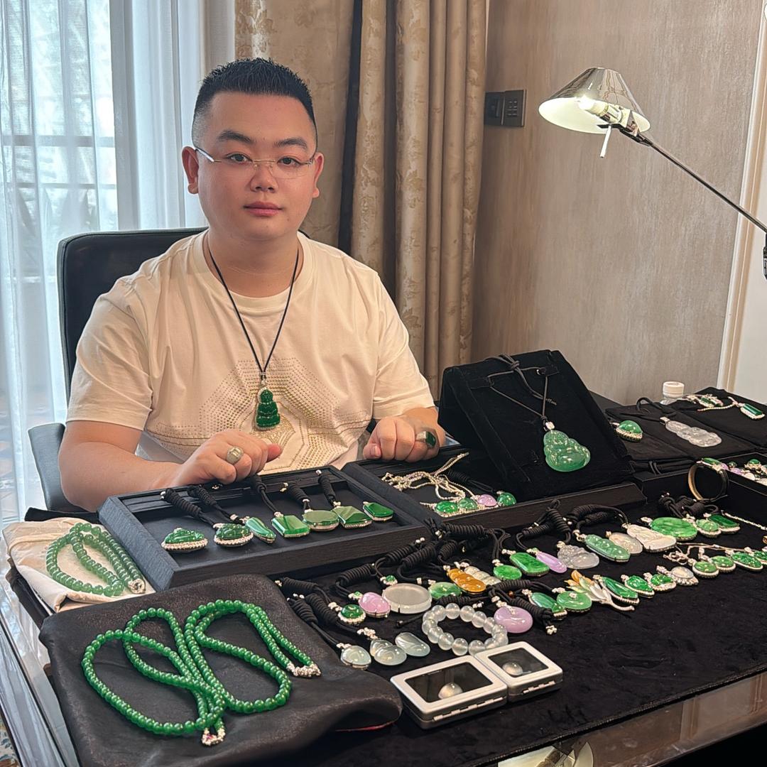 杨先生.