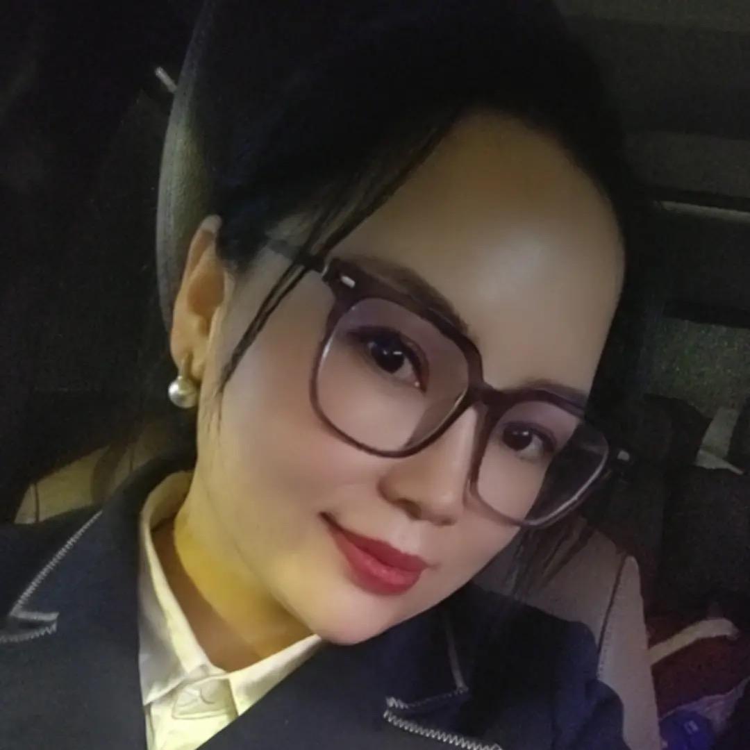 麦丰沁润农业梁余妮