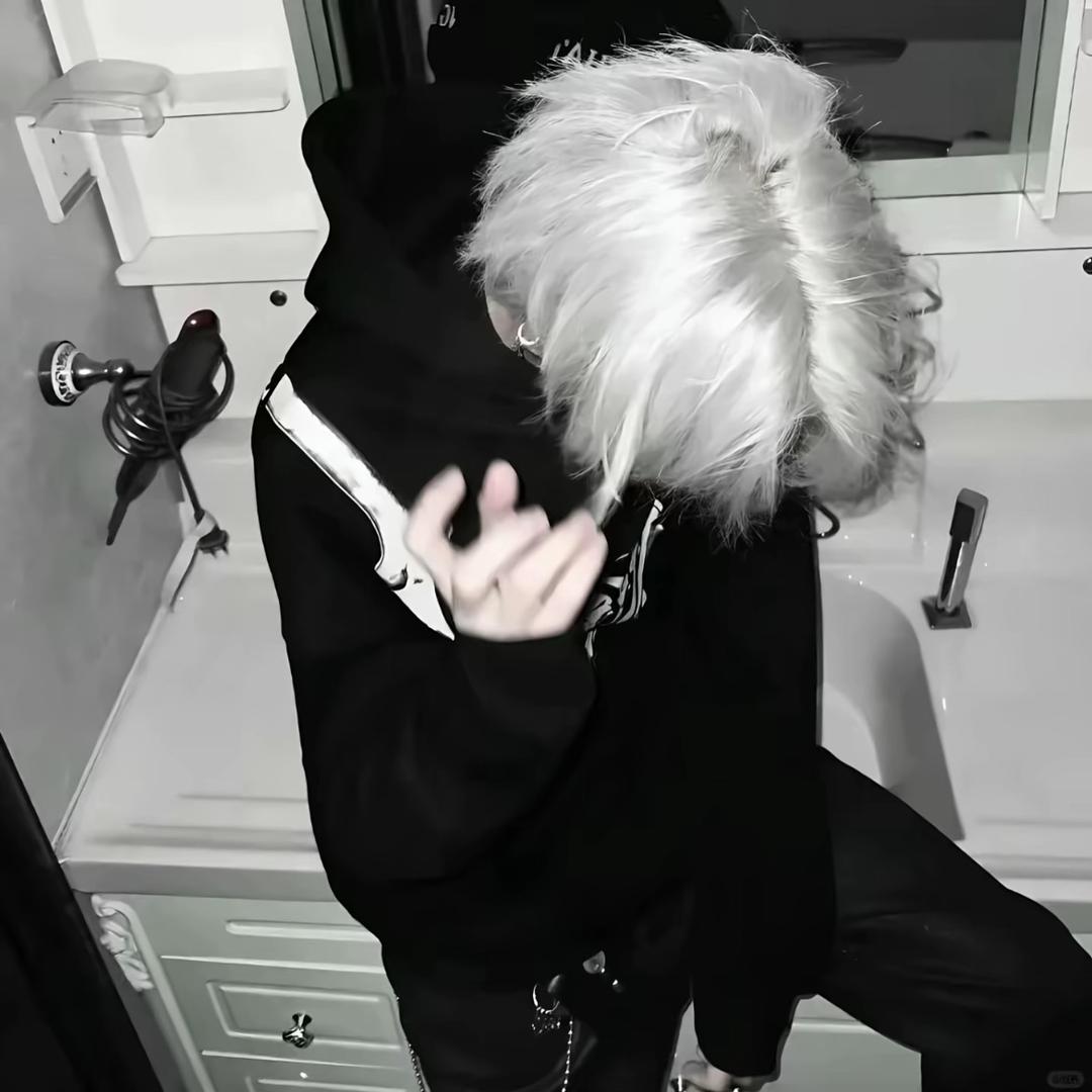 𝐒𝐢𝐤𝐧𝐨𝐝𝐲.