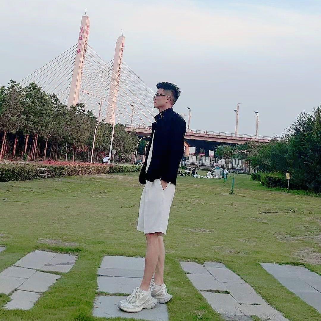 珍尼·杰尼JENNY JENI绍兴市上虞区珍妮杰妮服饰有限公司童