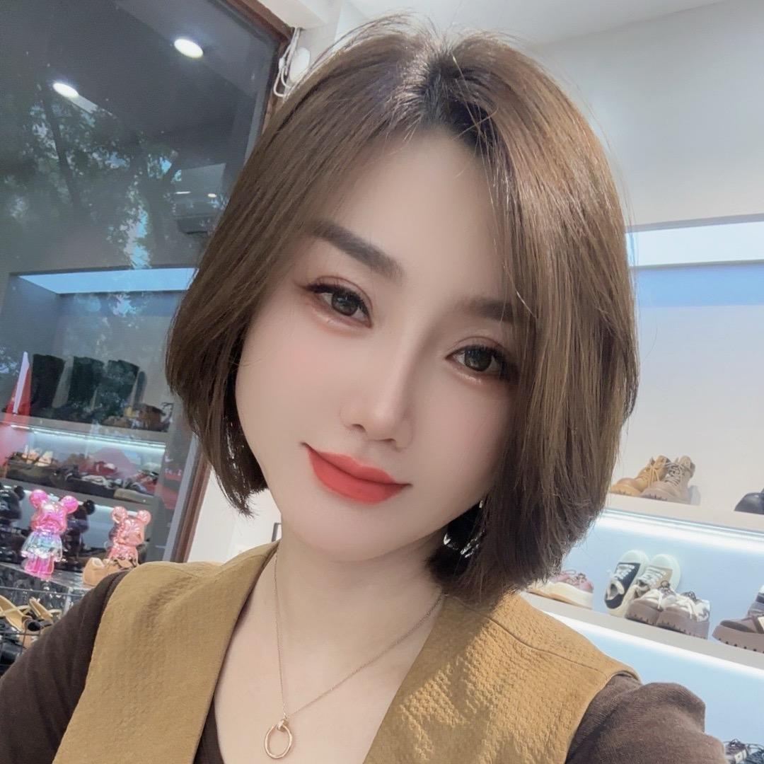 铭洋女鞋👠娜娜（圣·德俪尔朝阳专柜店）