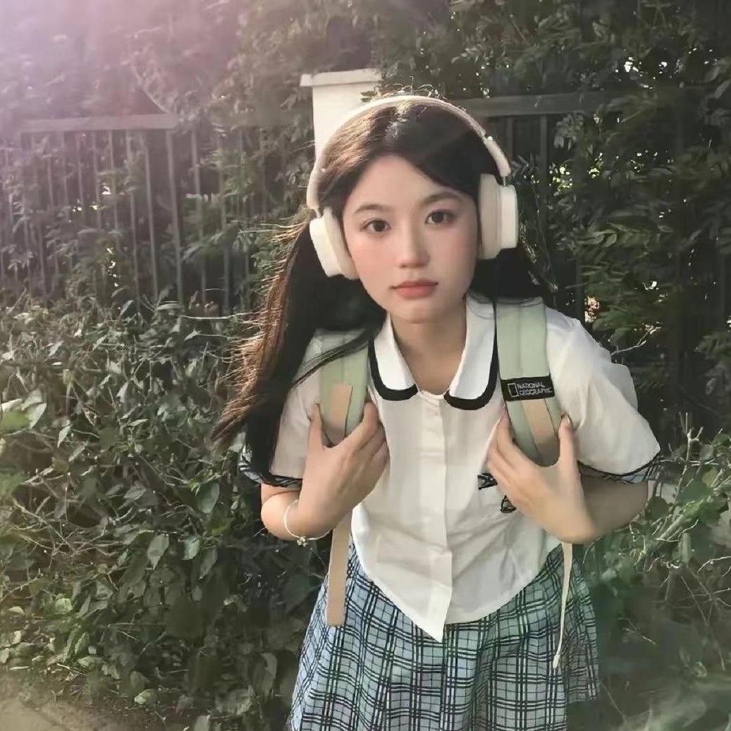 檀郎谢女--爱丽丝