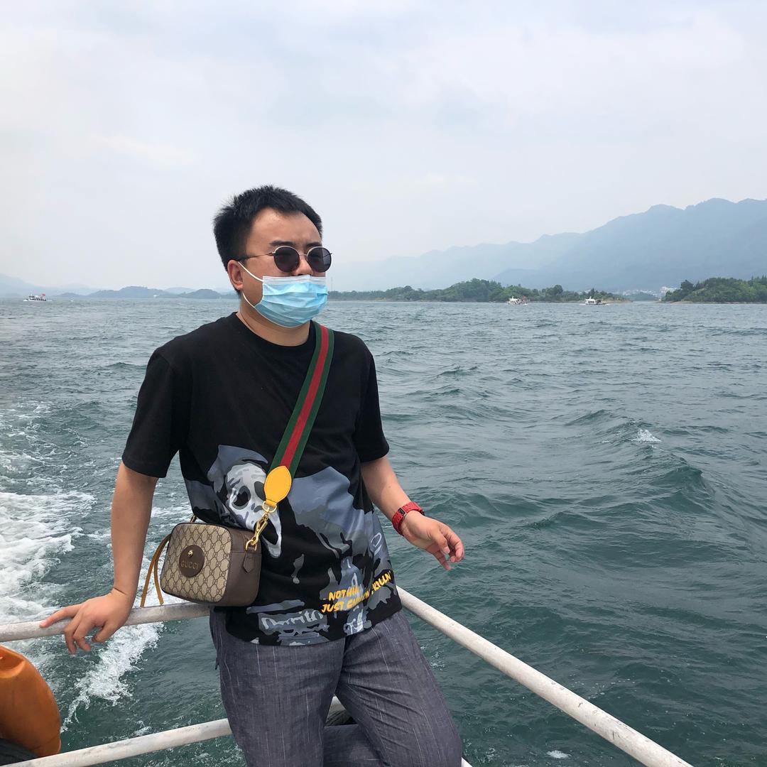 小帅超爱玩🌍