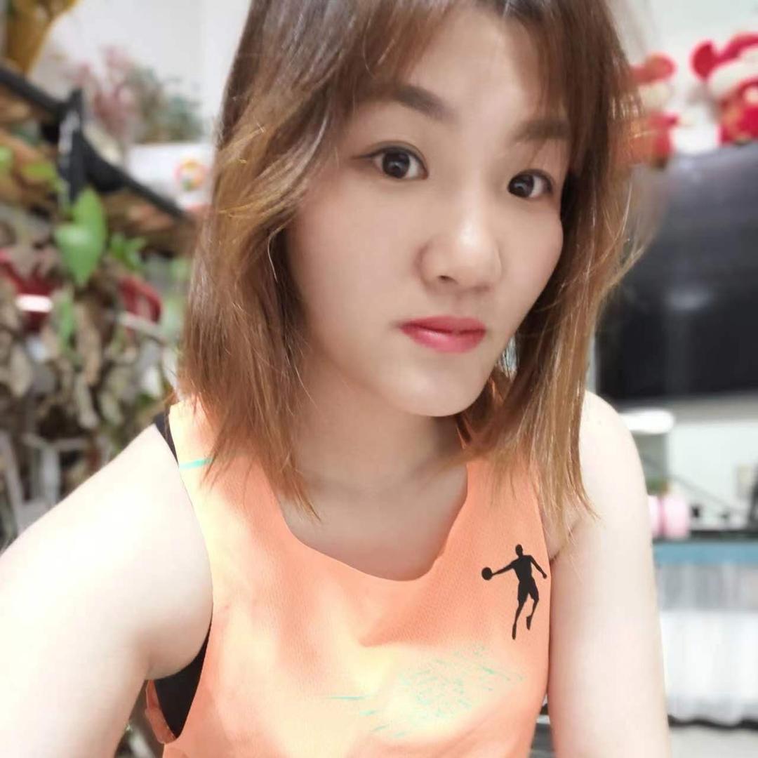请叫我疯子姑凉