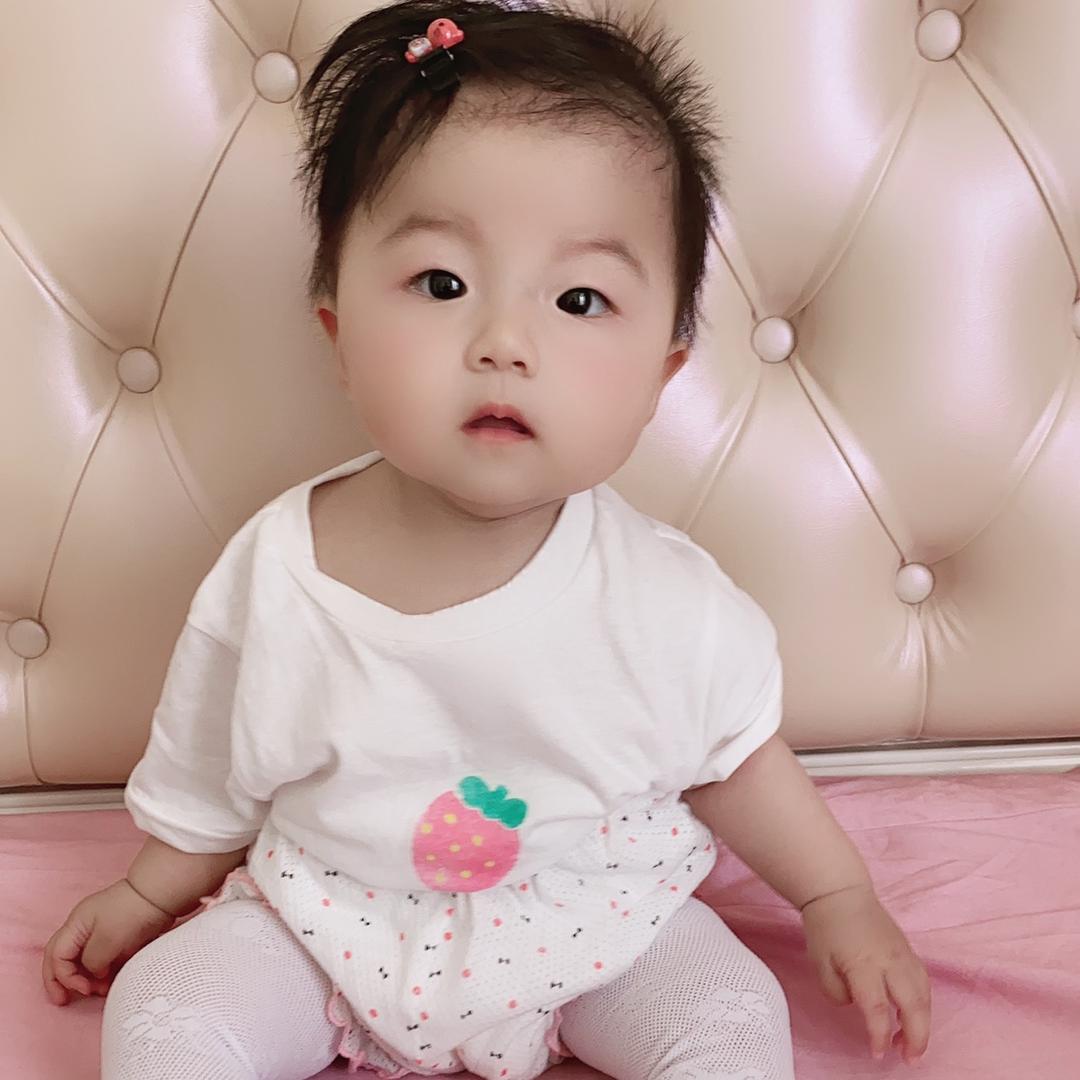 中牟县色彩名妆名品店