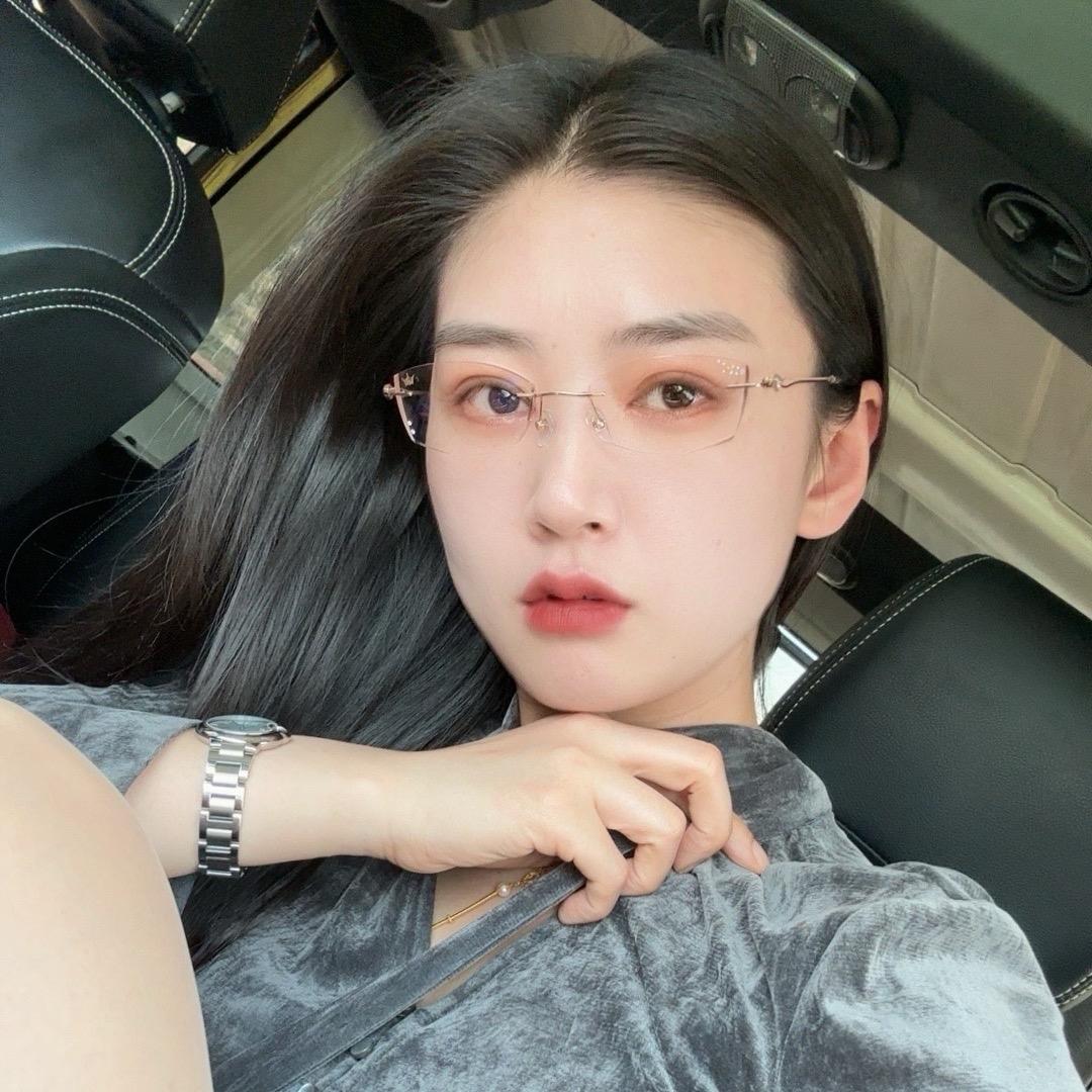 李木子.