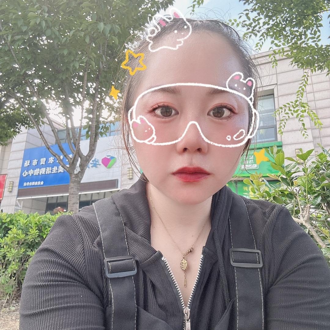 张菲菲