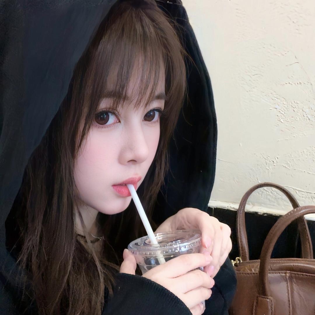 小瞳吖