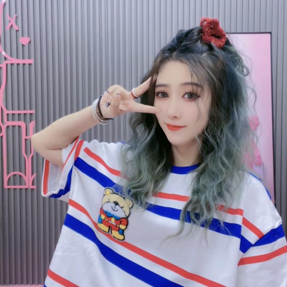 欧韩潮品服装搭配