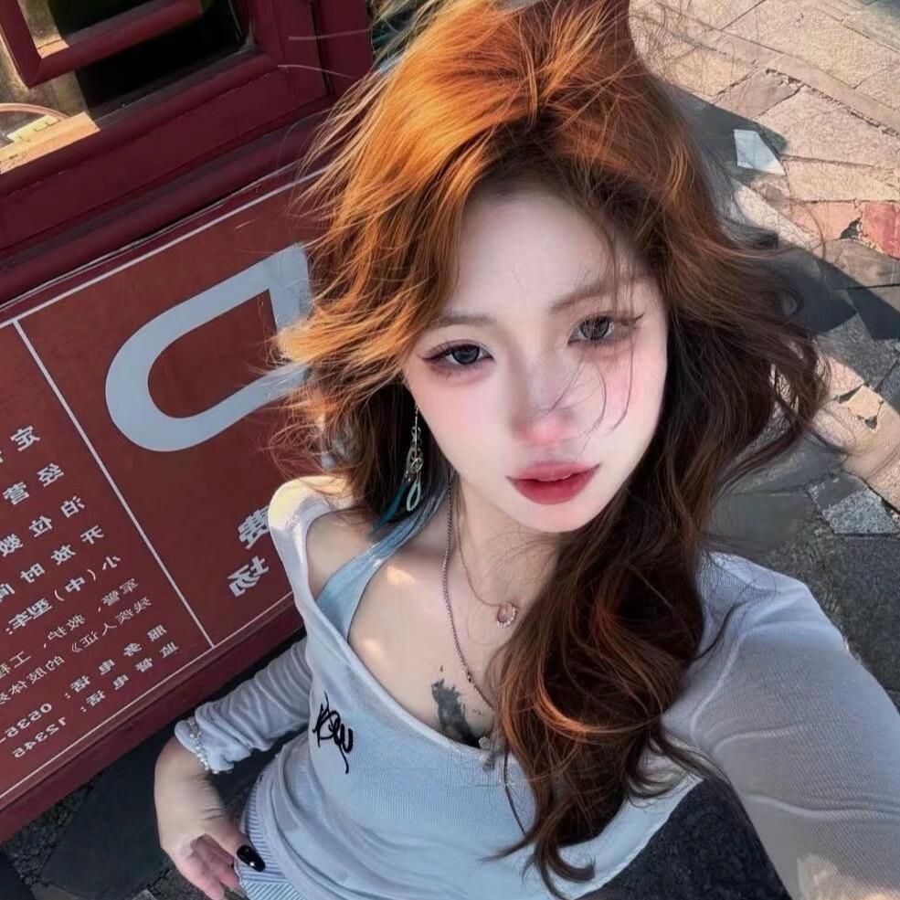 扶老奶奶过马路爱护动物