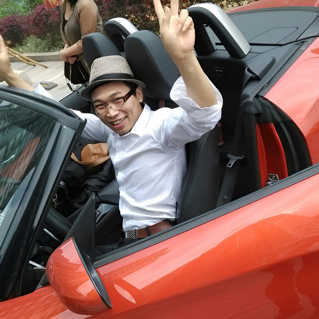 （炮哥）很靓仔